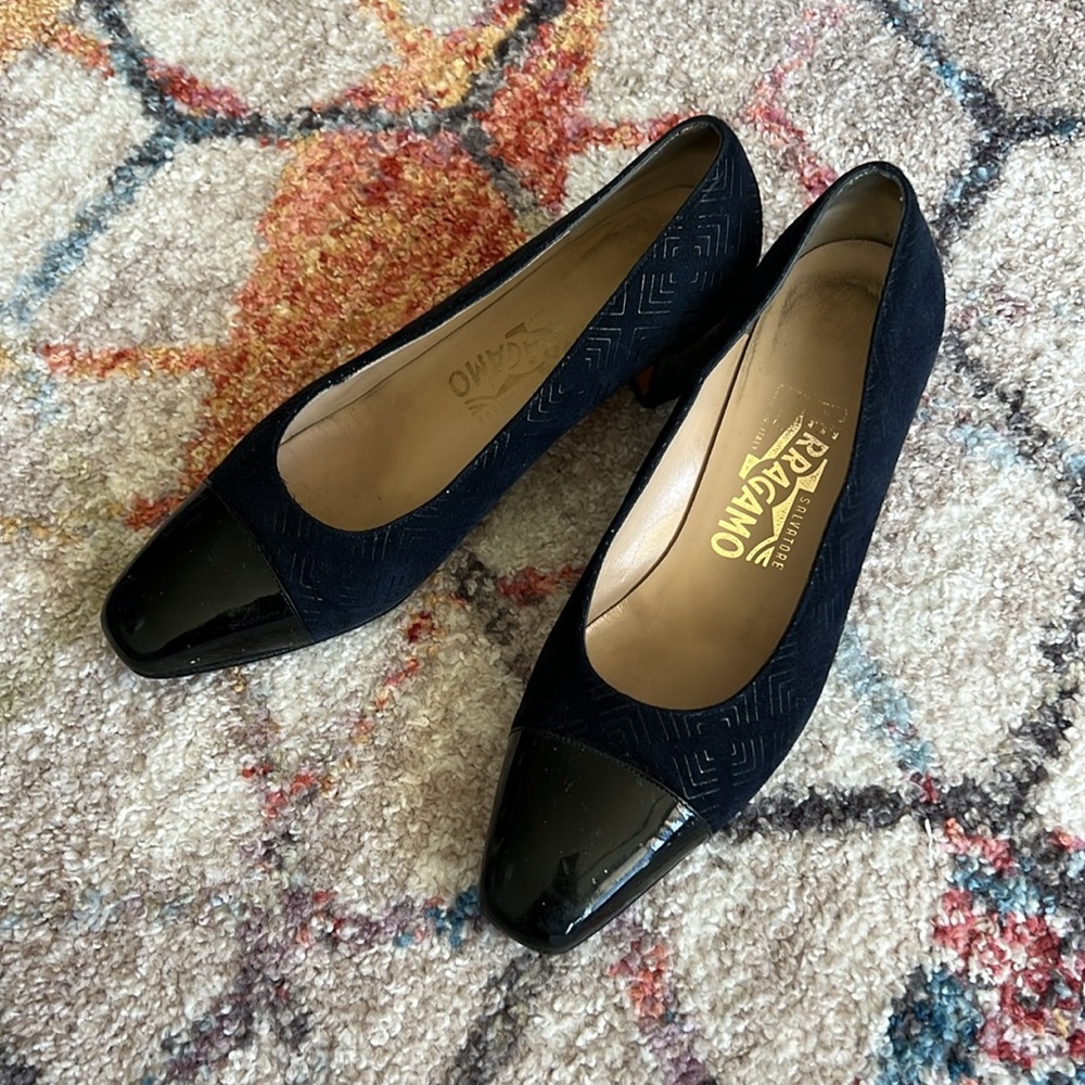Salvatore Ferragamo Navy and Black Cap Toe Block Heel - 7